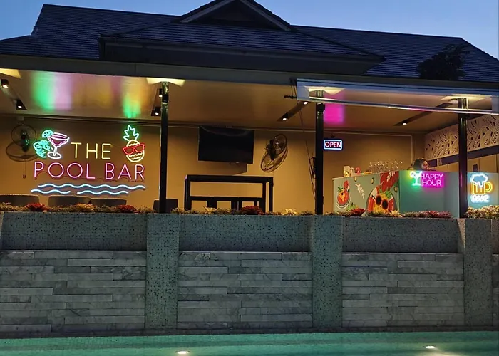 Hotel with view: The Bay Exclusive Hotel