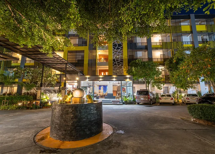 Sb Living Place Hotel Phuket Town